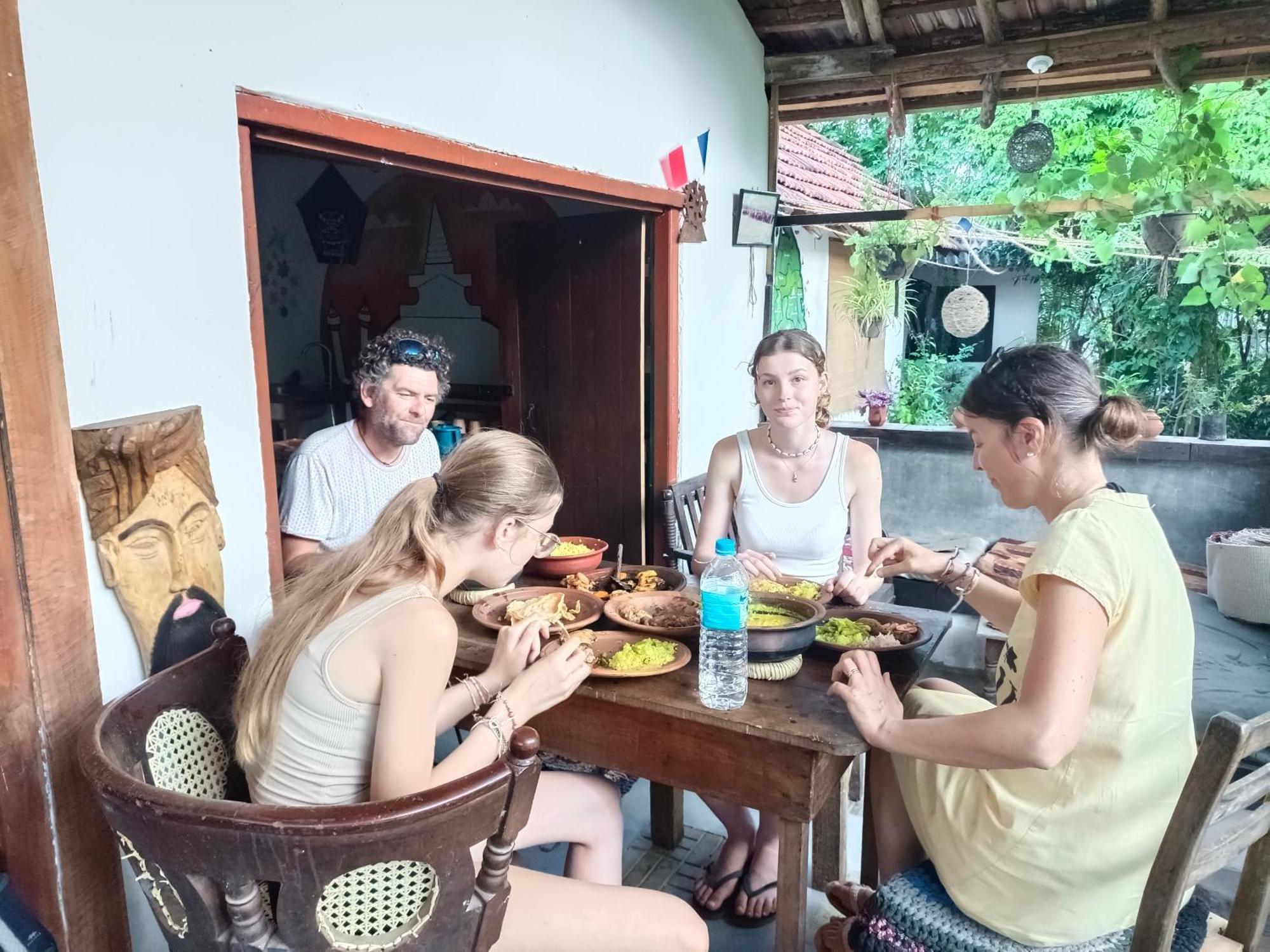 Mamisa Cafe, Home Stay Habarana Kültér fotó